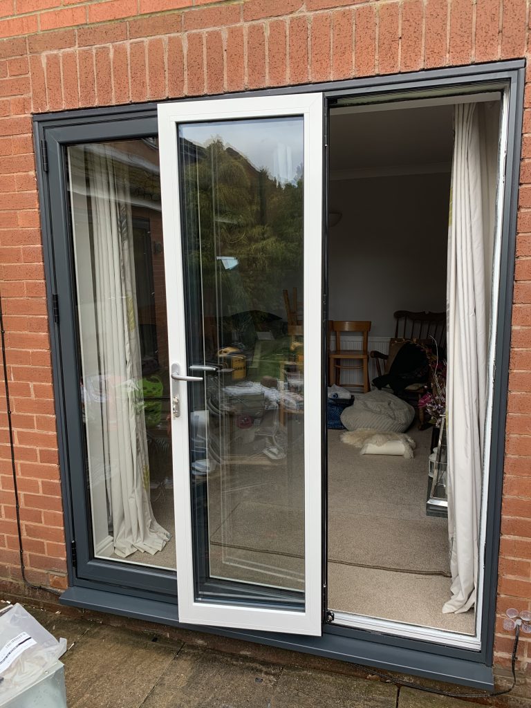 Ali bi fold door opening